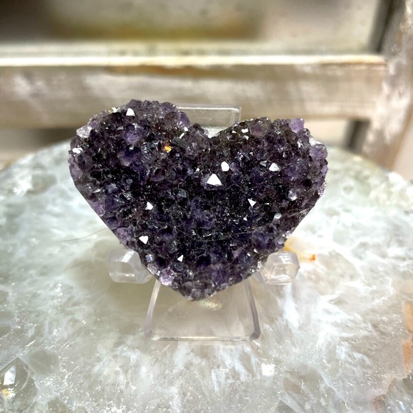Other - ❗️Sale❗️Raw Purple Amethyst Cluster Heart 💜